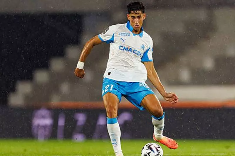 مدرب مارسيليا: نايف أكرد قد يغيب عن المغرب في أمم أفريقيا 2025